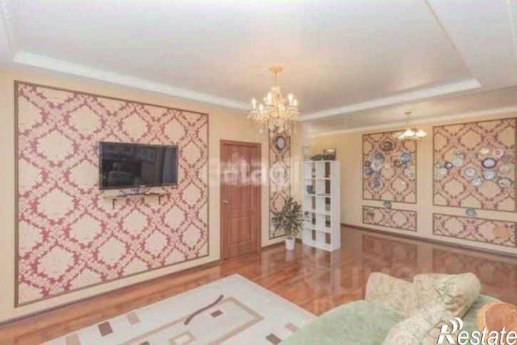 3-комн квартира ул Интернациональная, 140,  д. 140
