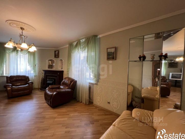 3-комн квартира ул Грибоедова, 13 2,  д. 13 2,  к. 2
