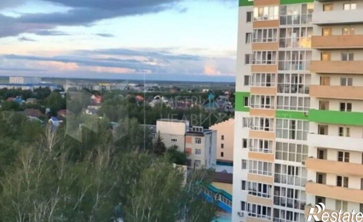 1-комн квартира ул Парада Победы, 9,  д. 9
