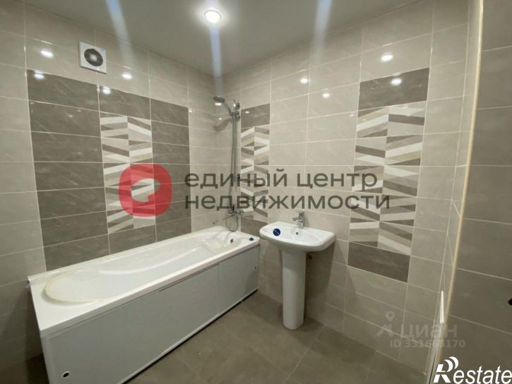 2-комн квартира ул Бирюзова, 6б,  д. 6б
