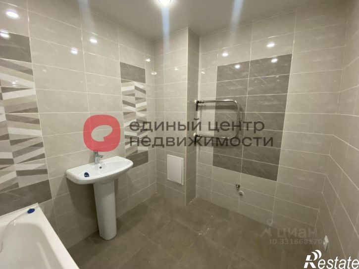 2-комн квартира ул Бирюзова, 6б,  д. 6б