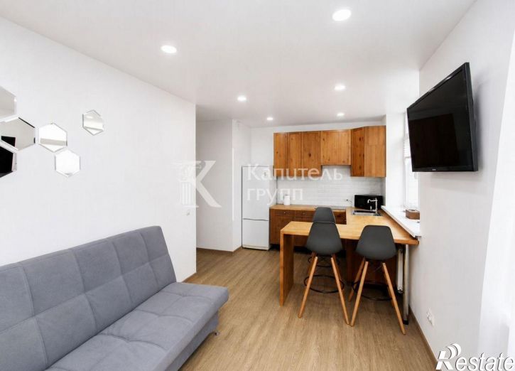 3-комн квартира улица Газовиков, 73к4