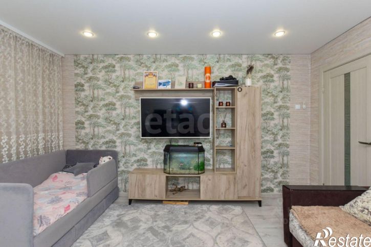 2-комн квартира ул Циолковского, 15,  д. 15