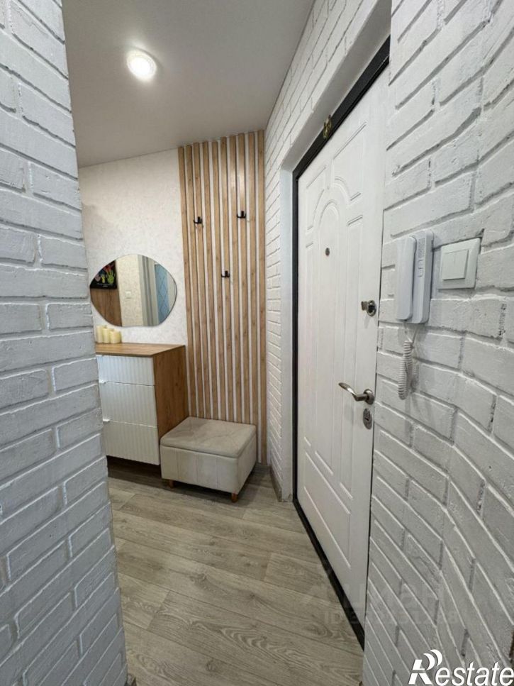 3-комн квартира ул Домостроителей, 18,  д. 18