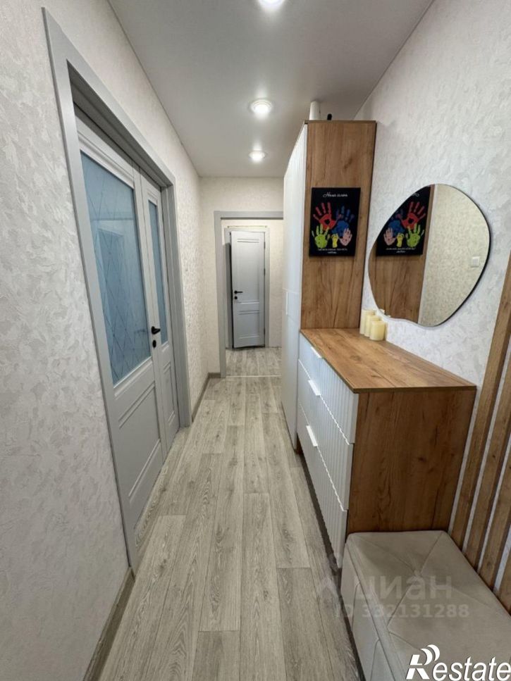 3-комн квартира ул Домостроителей, 18,  д. 18