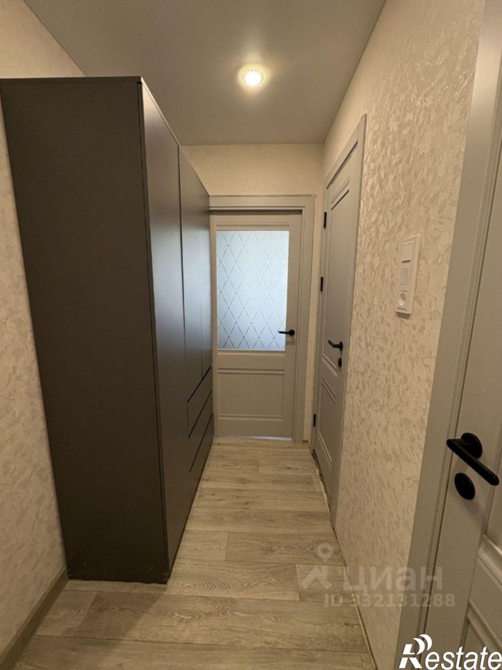 3-комн квартира ул Домостроителей, 18,  д. 18