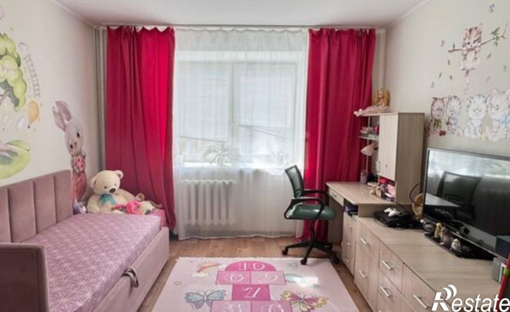 2-комн квартира ул Избышева, 8,  д. 8