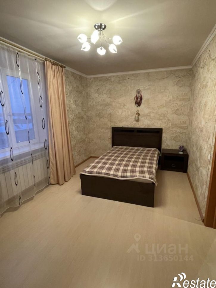 3-комн квартира ул Клары Цеткин, 21,  д. 21
