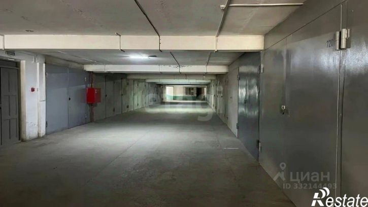 Гараж/парковка ул 50 лет Октября, 12,  д. 12