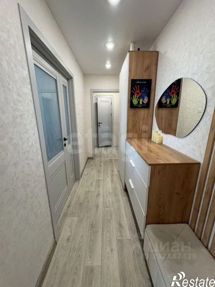 3-комн квартира ул Домостроителей, 18,  д. 18