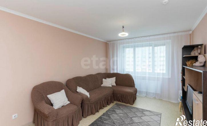 3-комн квартира ул Валентины Трофимовой, 2,  д. 2