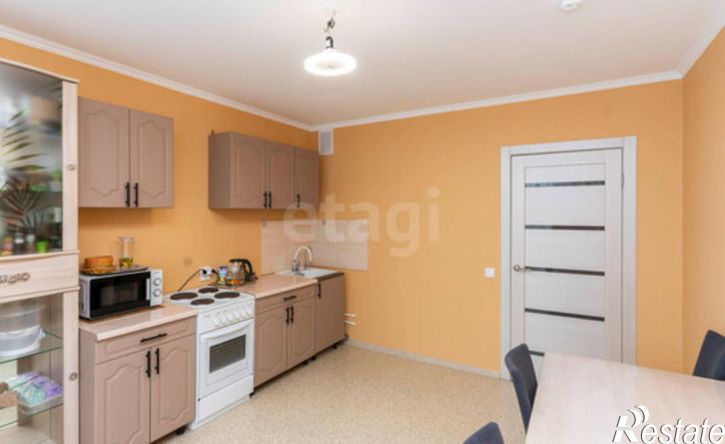 3-комн квартира ул Валентины Трофимовой, 2,  д. 2