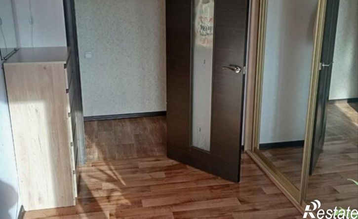 4-комн квартира ул 50 лет Октября, 70,  д. 70