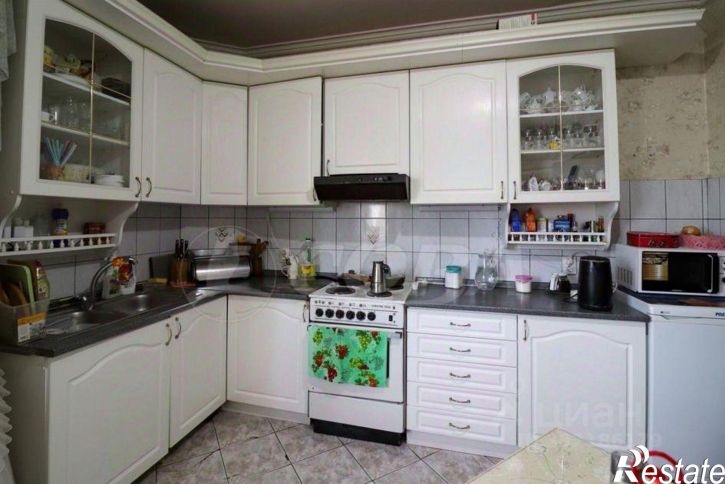4-комн квартира ул Муравленко, 9,  д. 9