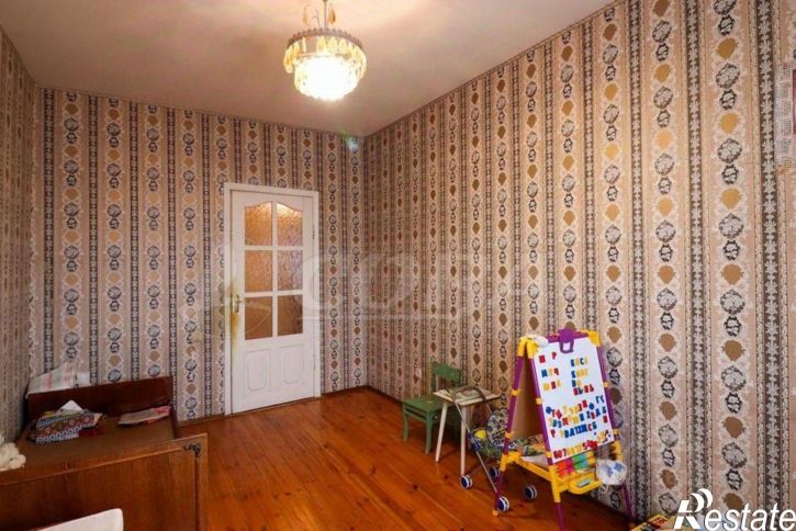 4-комн квартира ул Муравленко, 9,  д. 9