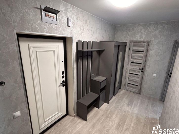 2-комн квартира ул Пожарных и спасателей, 1,  д. 1