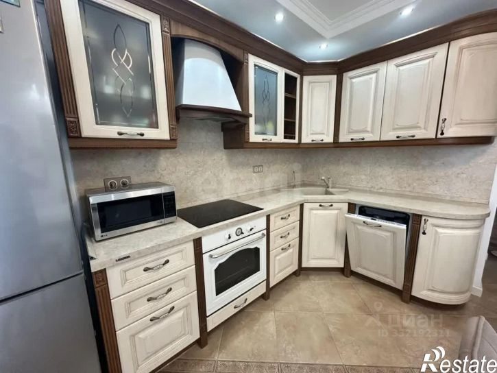 3-комн квартира ул Газовиков, 61,  д. 61