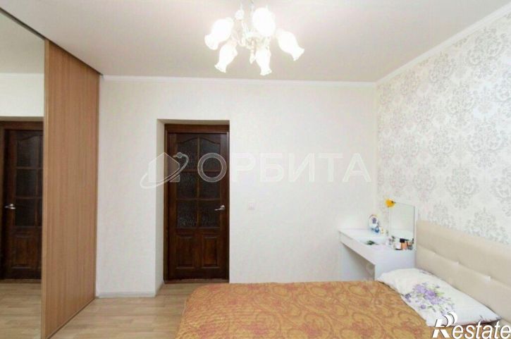 3-комн квартира Тюмень, ул. Первомайская
