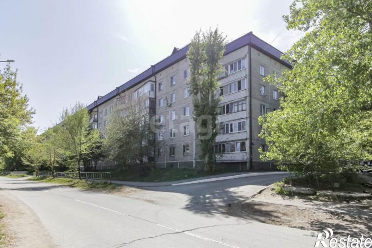 3-комн квартира ул Камчатская, 2,  д. 2