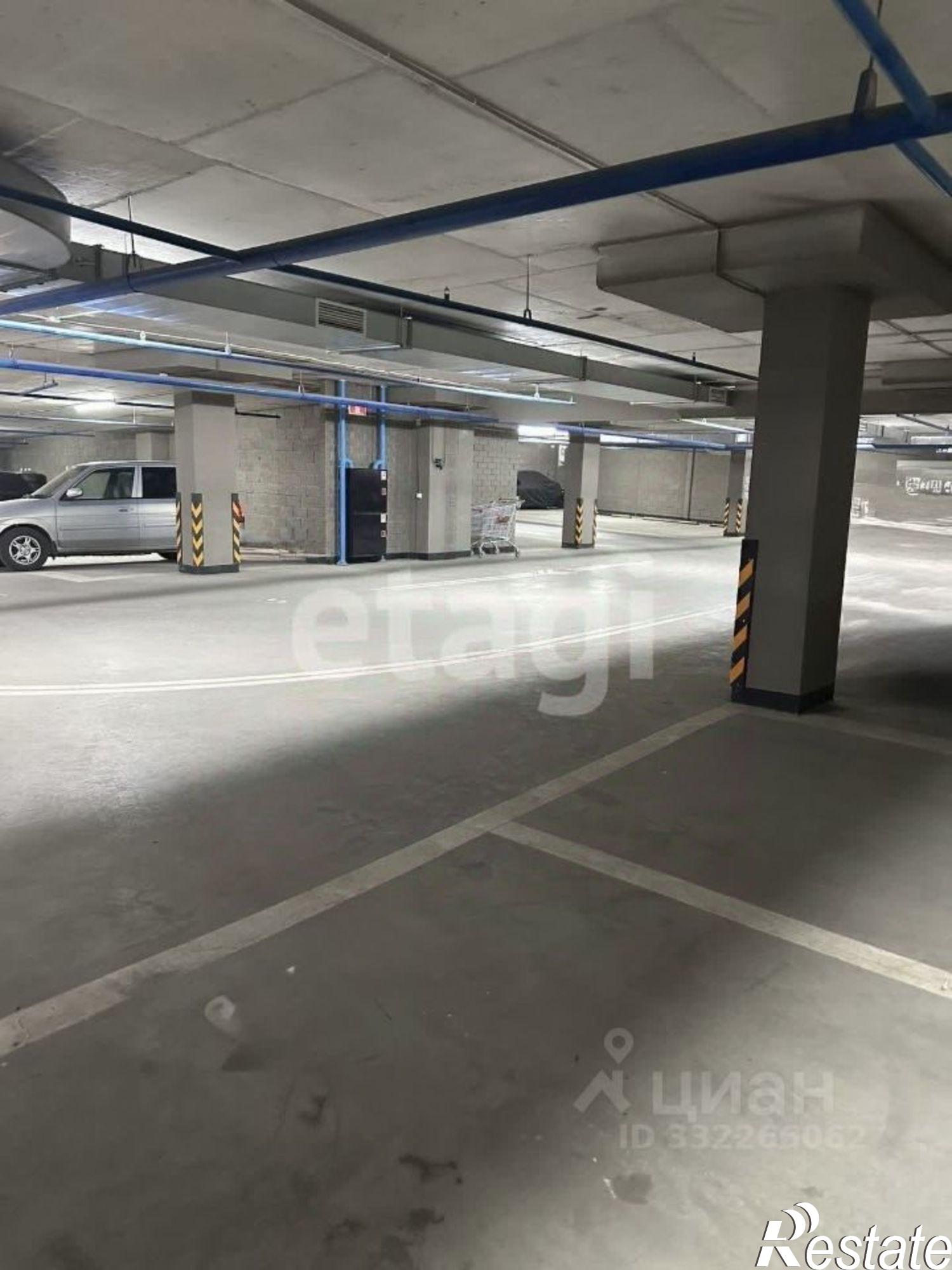 Купить гараж, место в паркинге за 390 988 рублей на ул Харьковская, 72б
