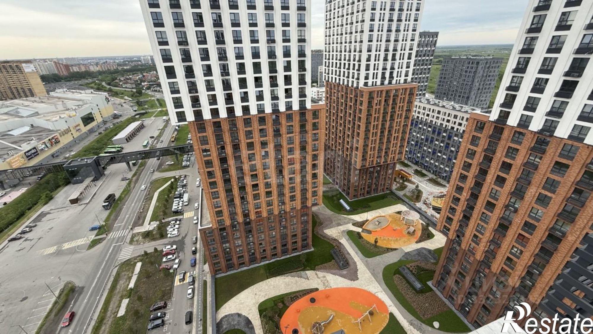 Купить квартиру за 8 000 000 рублей на ул Тимофея Чаркова, 93