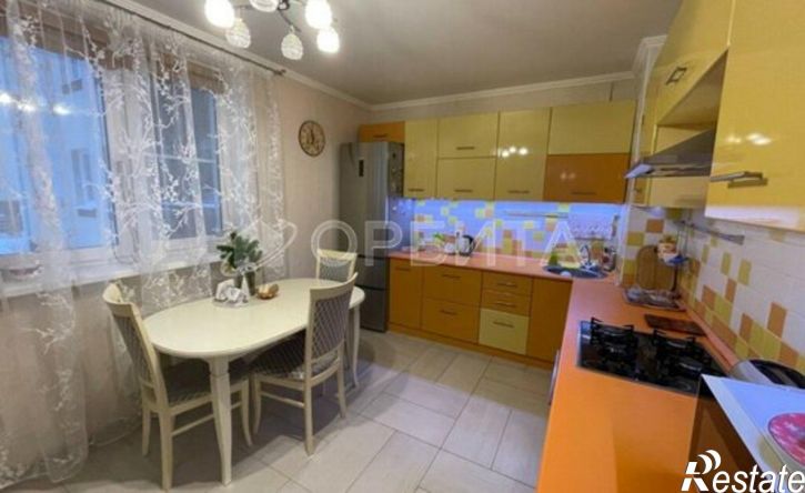 4-комн квартира ул Академика Сахарова, 36,  д. 36
