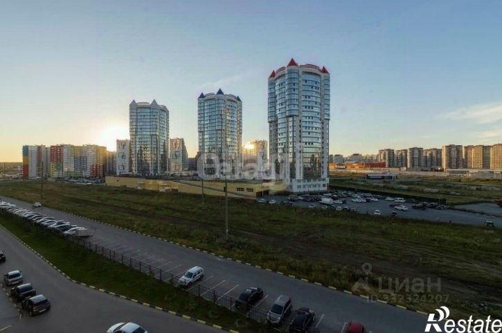 Гараж/парковка ул Федюнинского, 64,  д. 64