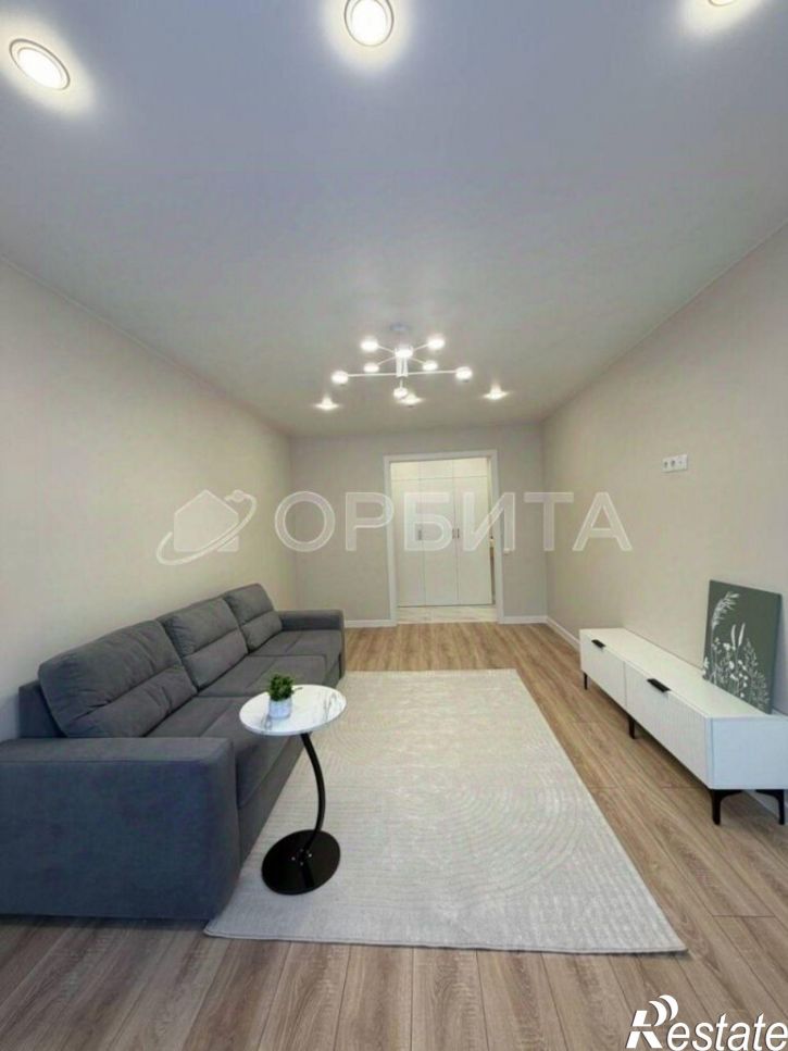 3-комн квартира ул Александра Логунова, 20,  д. 20