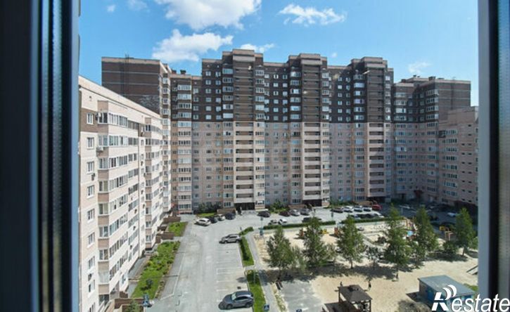 3-комн квартира ул Малиновского, 8,  д. 8