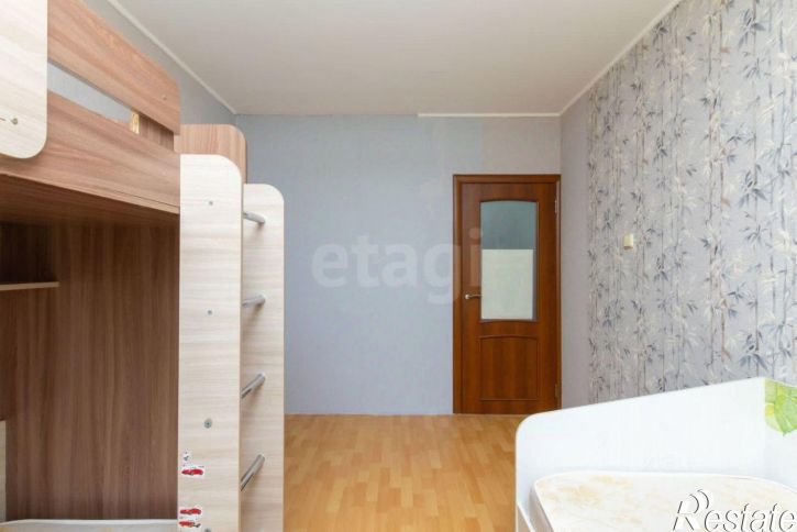 3-комн квартира ул Домостроителей, 6,  д. 6