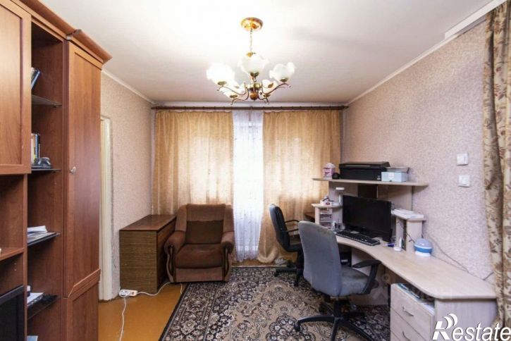 2-комн квартира ул Парфенова, 18,  д. 18