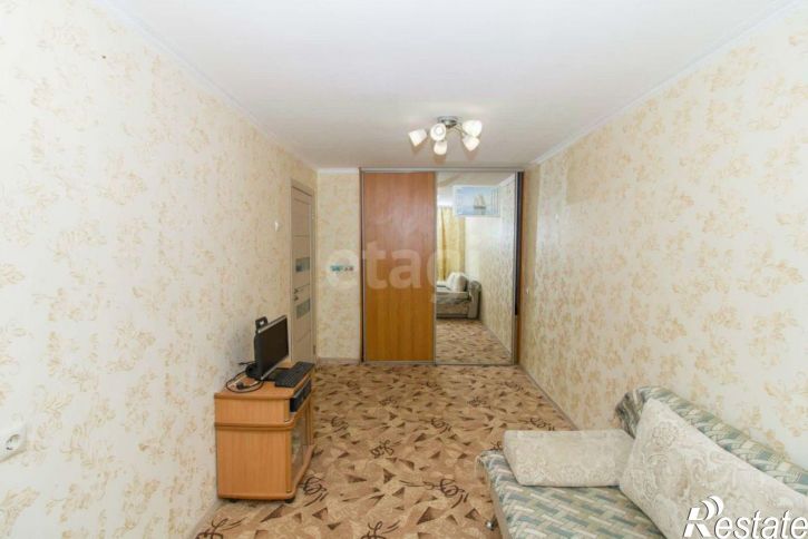 2-комн квартира ул Парфенова, 17,  д. 17