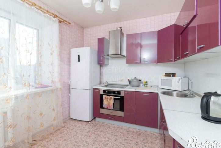 3-комн квартира ул Мелиораторов, 8,  д. 8