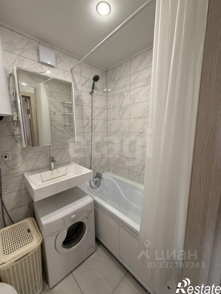 1-комн квартира ул Александра Матросова, 1,  д. 1