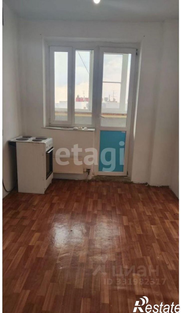 3-комн квартира ул Василия Гольцова, 2,  д. 2