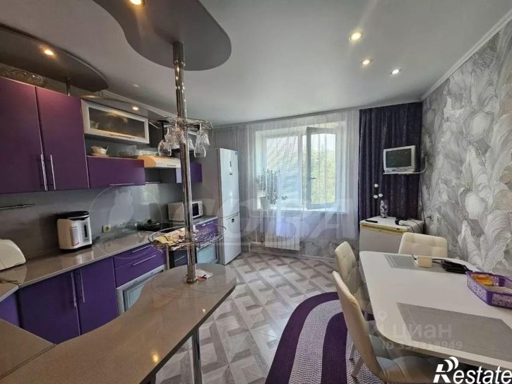 3-комн квартира ул Домостроителей, 26,  д. 26