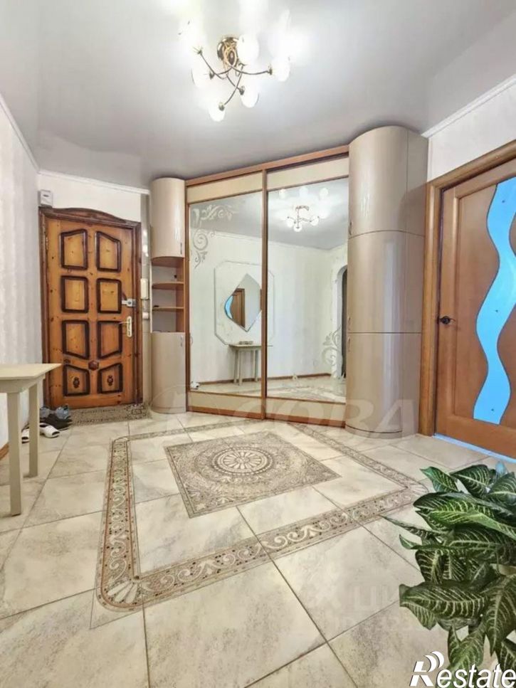 3-комн квартира ул Домостроителей, 26,  д. 26
