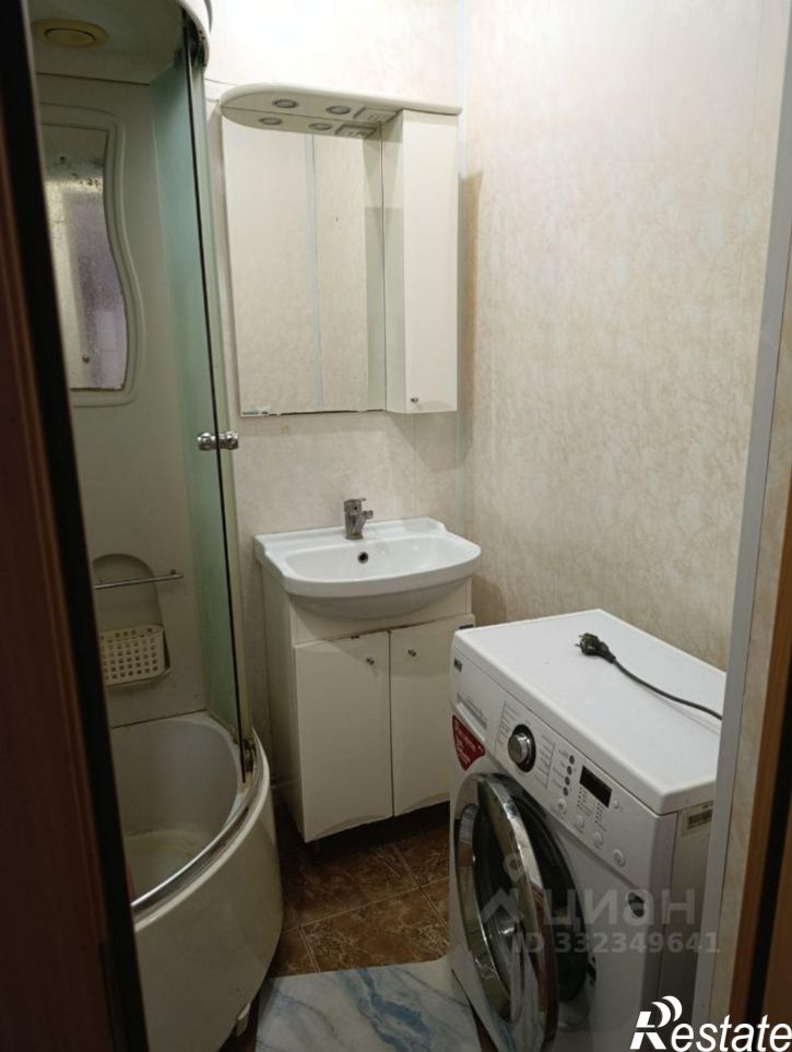 2-комн квартира ул Домостроителей, 38,  д. 38