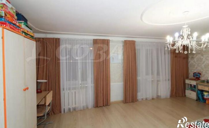 4-комн квартира ул Болотникова, 11,  д. 11