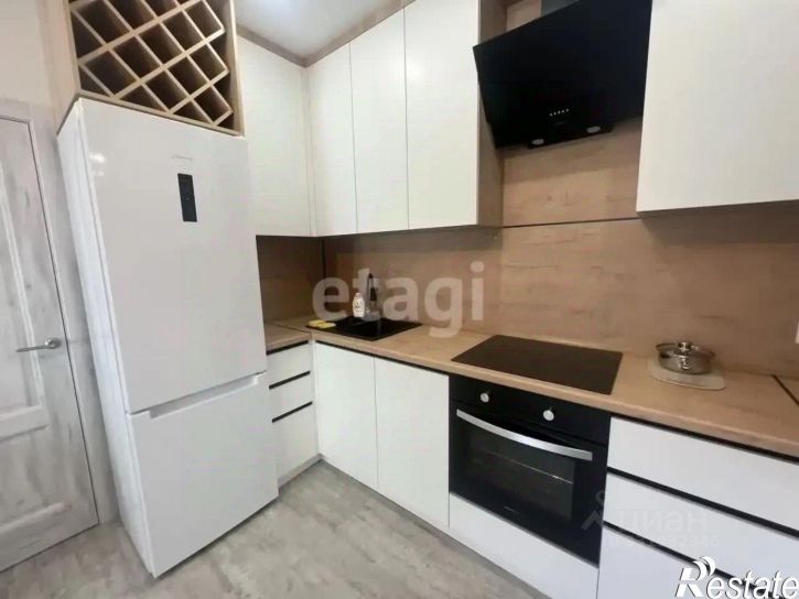 2-комн квартира ул Пожарных и спасателей, 1,  д. 1