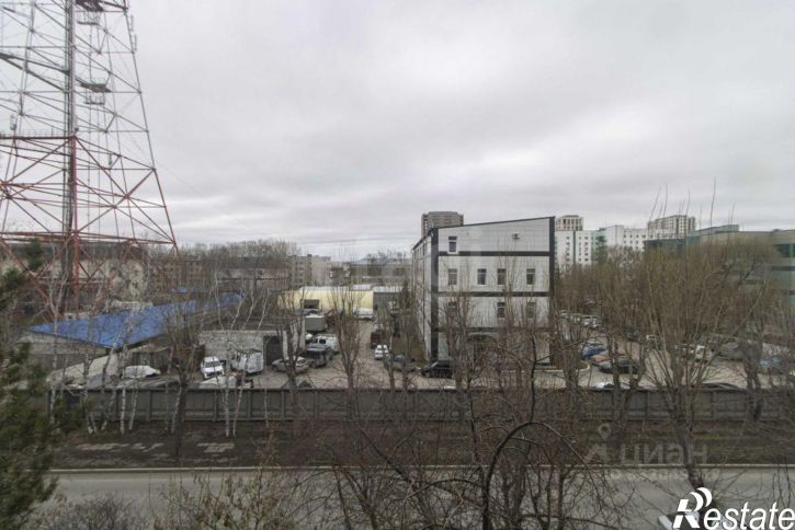 3-комн квартира ул Пермякова, 8,  д. 8
