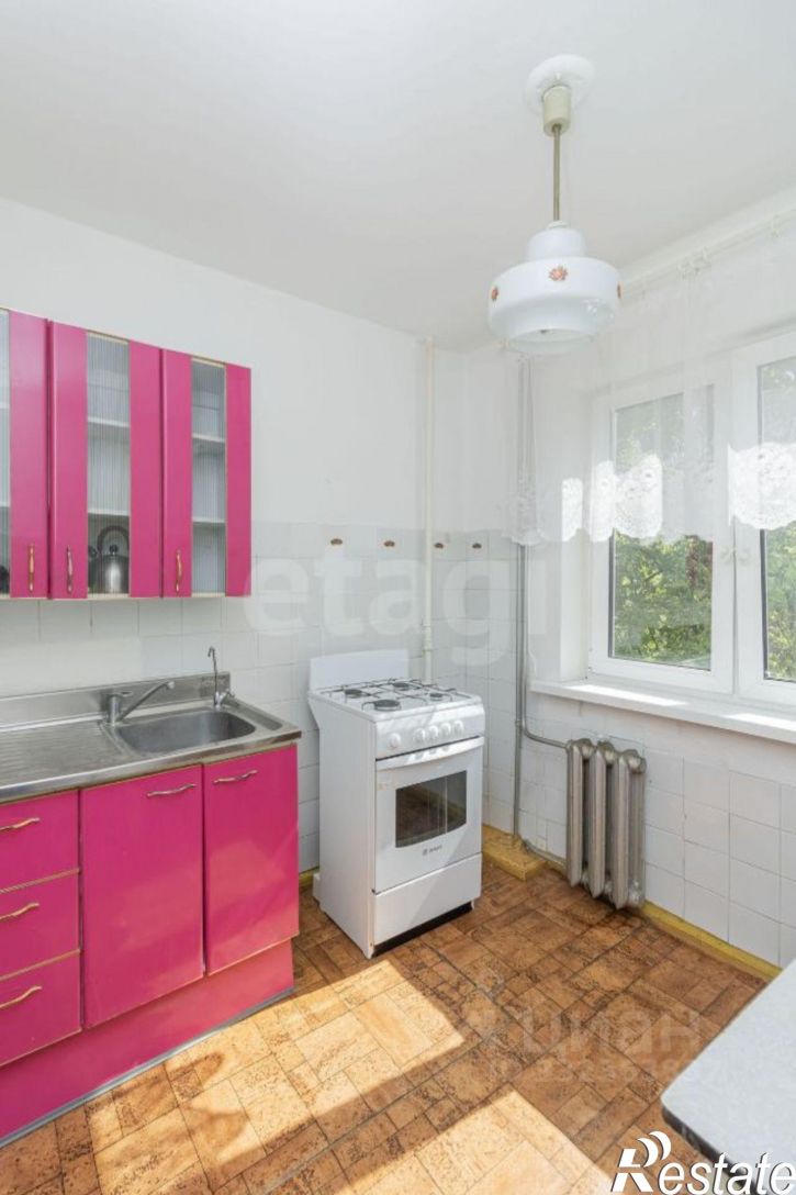 2-комн квартира ул Парфенова, 28,  д. 28