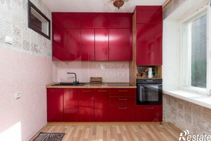 3-комн квартира ул Свердлова, 16,  д. 16