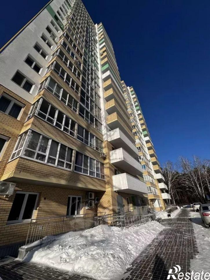 1-комн квартира ул Парада Победы, 9,  д. 9