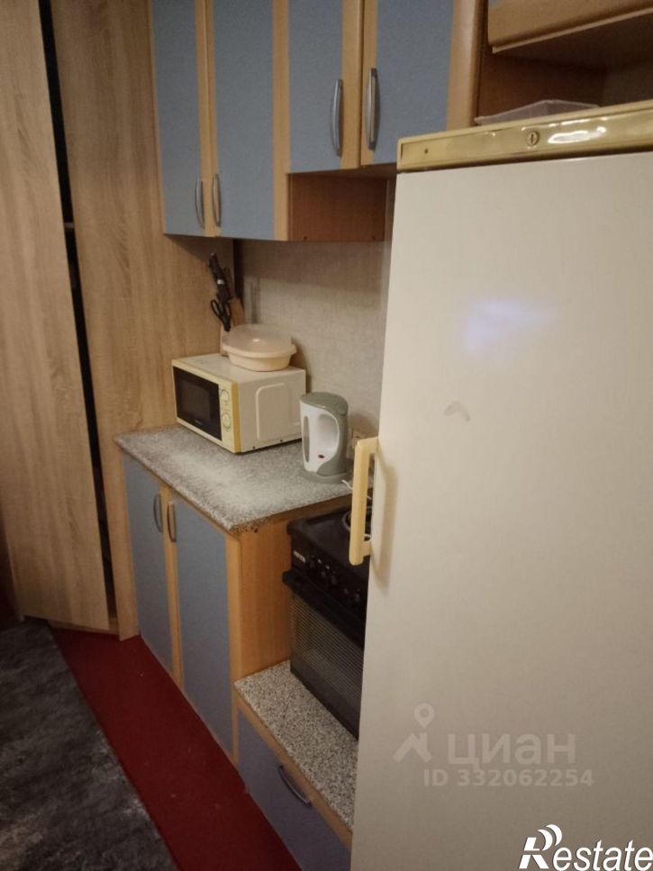 Комната пр-д Геологоразведчиков, 6,  д. 6