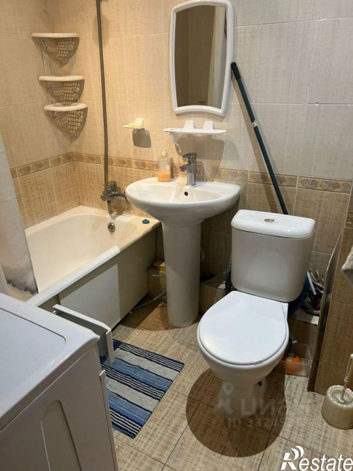 2-комн квартира ул Малиновского, 4 3,  д. 4 3,  к. 3