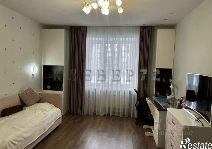 3-комн квартира ул Валерии Гнаровской, 12 1,  д. 12 1,  к. 1
