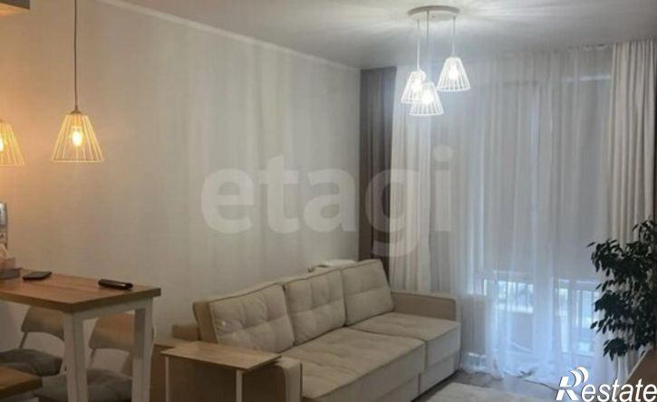 3-комн квартира ул Александра Протозанова, 8 1,  д. 8 1,  к. 1
