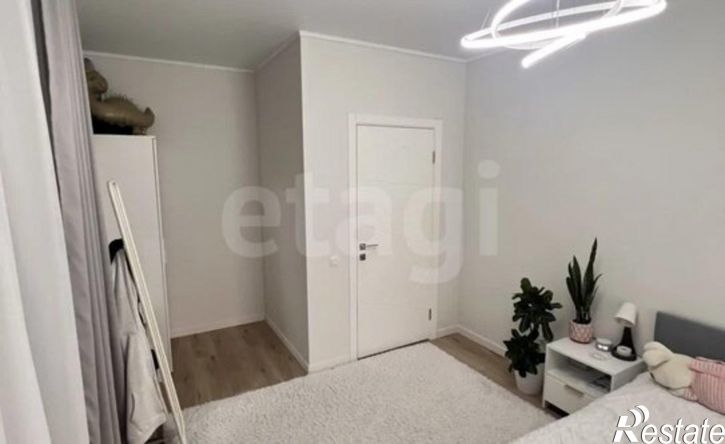 3-комн квартира ул Александра Протозанова, 8 1,  д. 8 1,  к. 1