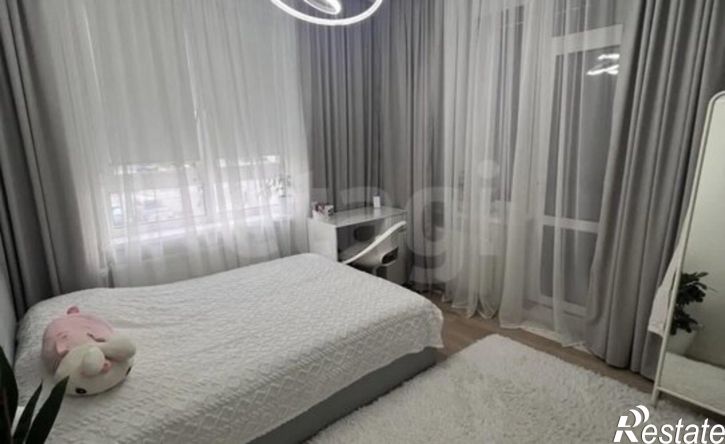 3-комн квартира ул Александра Протозанова, 8 1,  д. 8 1,  к. 1